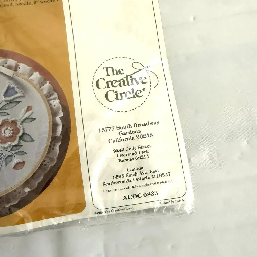 Vintage Creative Circle Memory Bouquet  #0834 Candlewicking  Kit Hoop Wall Decor